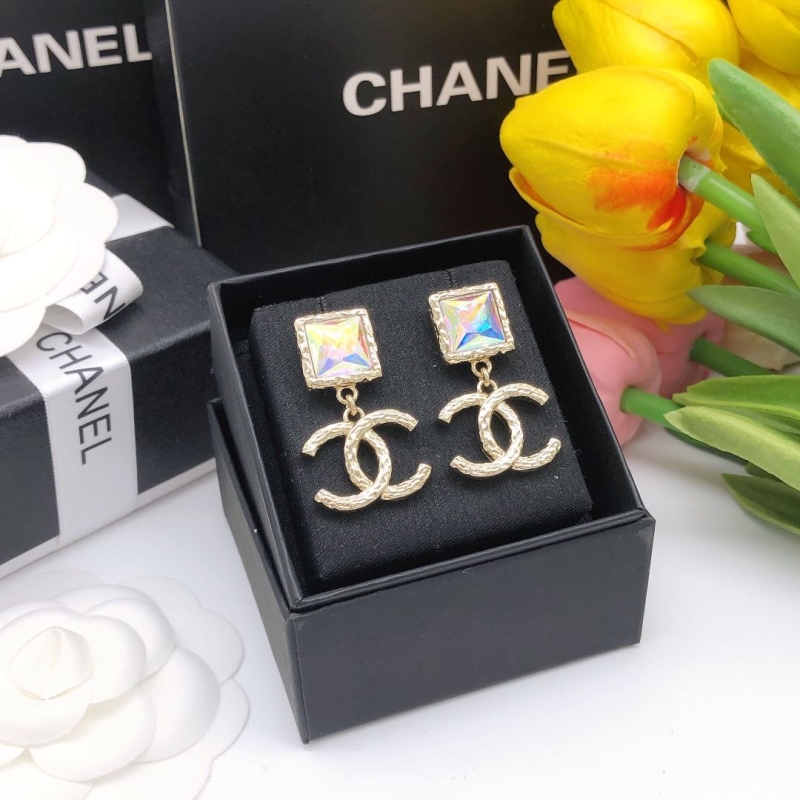Ch**el earrings